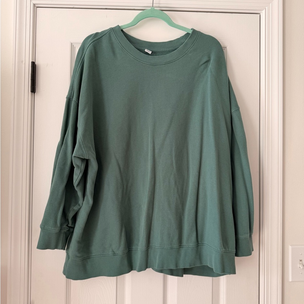 Old Navy Crewneck